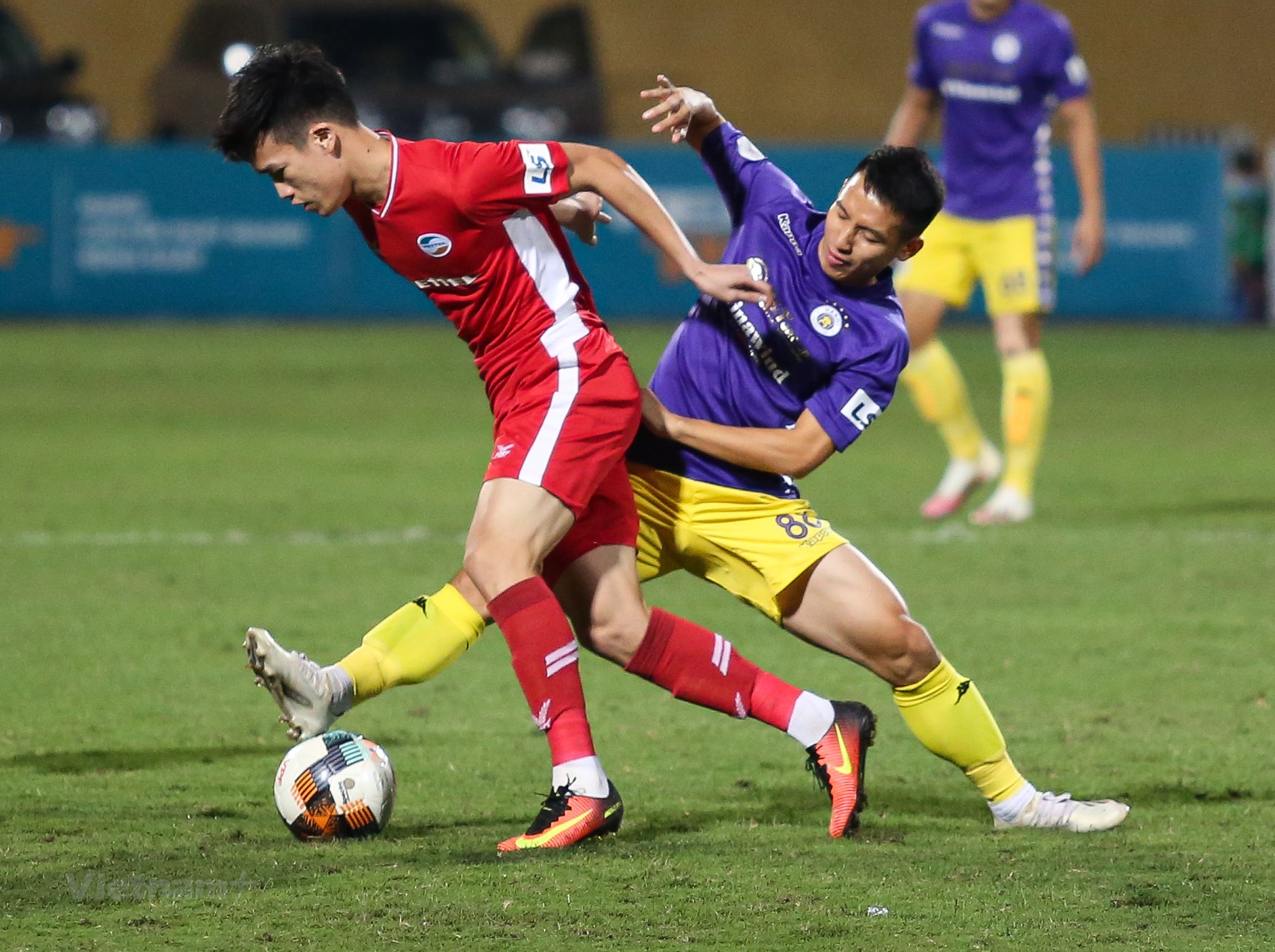 Hà Nội FC phải thắng Than Quảng Ninh để nuôi hy vọng vô địch V-League 2020