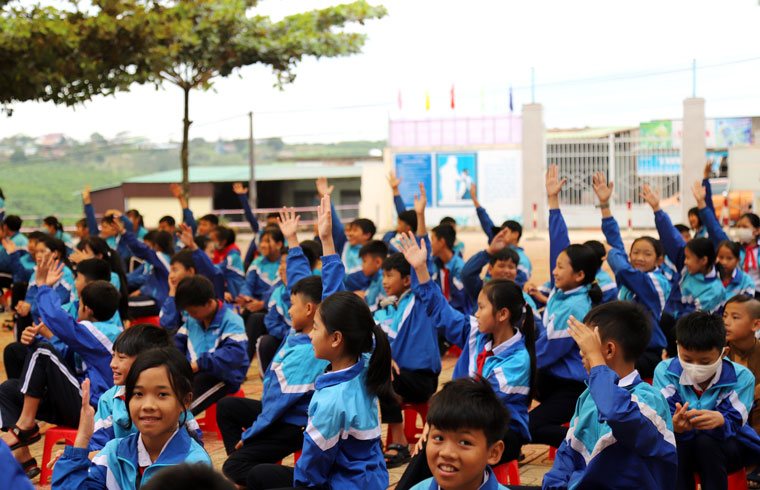 Phổ biến, giáo dục pháp luật cho học sinh Bảo Lộc