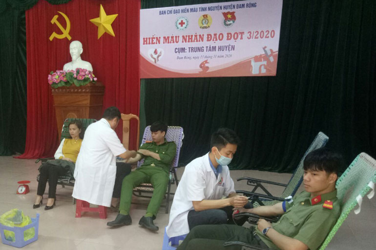 Đam Rông: 152 đơn vị máu cung cấp cho Bệnh viện Đa khoa tỉnh
