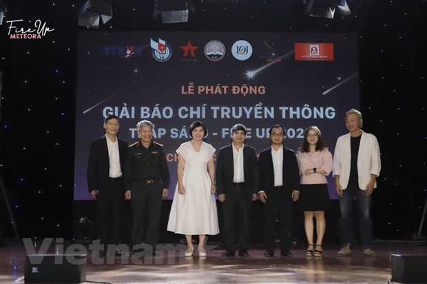 Chính thức phát động Giải báo chí-truyền thông Thắp sáng 2020