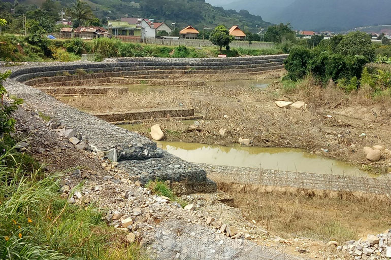 Nắn dòng, chống sạt lở bờ sông hạ du hồ thủy điện Đa Nhim