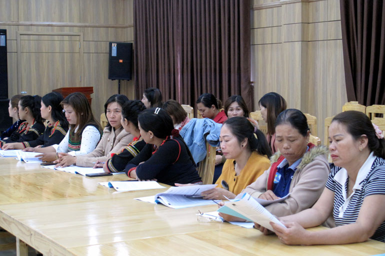 Hội thảo Chính sách chăm sóc sức khỏe cho đồng bào DTTS, góc nhìn từ kết quả nghiên cứu thực tế