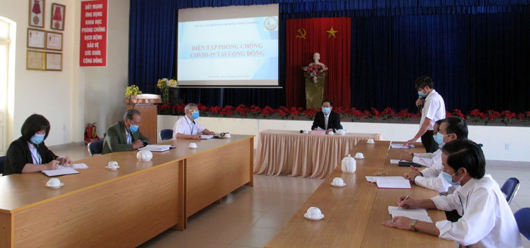 Diễn tập phòng chống dịch COVID-19 tại cộng đồng