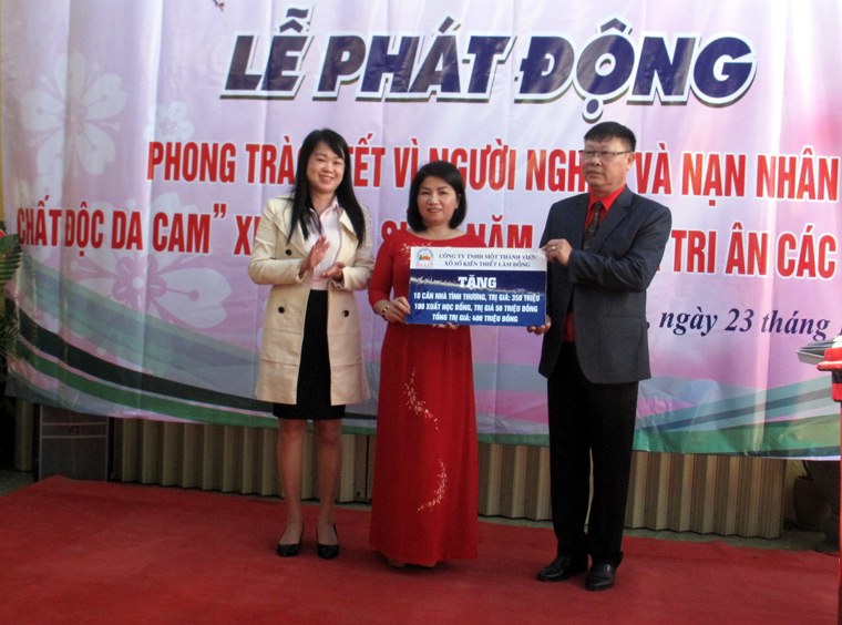 Phát động phong trào ''Tết vì người nghèo và nạn nhân chất độc da cam'' Xuân Tân Sửu 2021