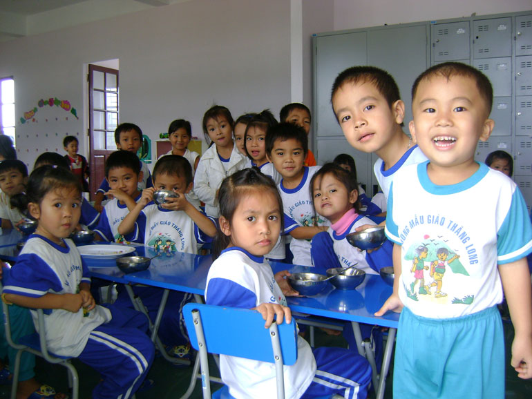 Miền quê nồng ấm tình người