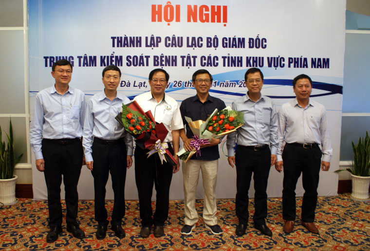 Ra mắt Ban Chủ nhiệm CLB Giám đốc CDC các tỉnh phía Nam
