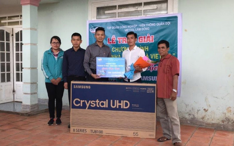 Hòa mạng Viettel, rinh ngay TV Smart