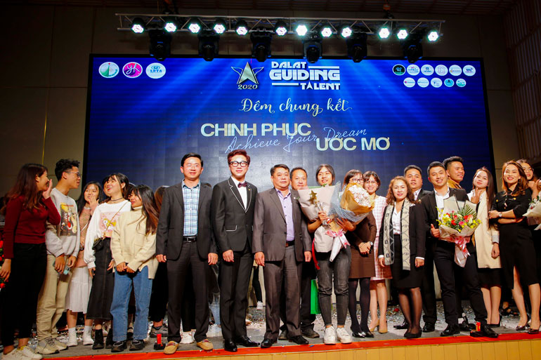 Cuộc thi Dalat Guiding Talent khép lại với nhiều cảm xúc và nhiều kỳ vọng cho những cuộc thi tiếp theo với mục tiêu nâng cao chất lượng nguồn nhân lực du lịch cho Lâm Đồng nói riêng và Việt Nam nói chung