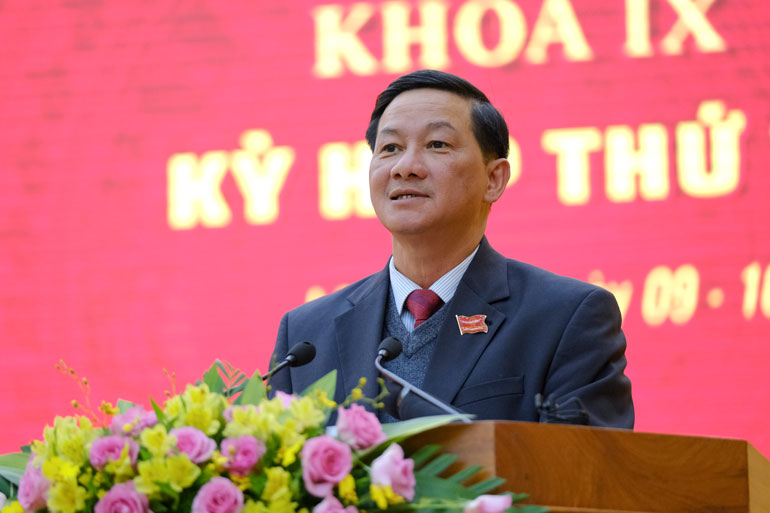 Bí thư Tỉnh uỷ, Chủ tịch HĐND tỉnh Lâm Đồng Trần Đức Quận phát biểu bế mạc kỳ họp
