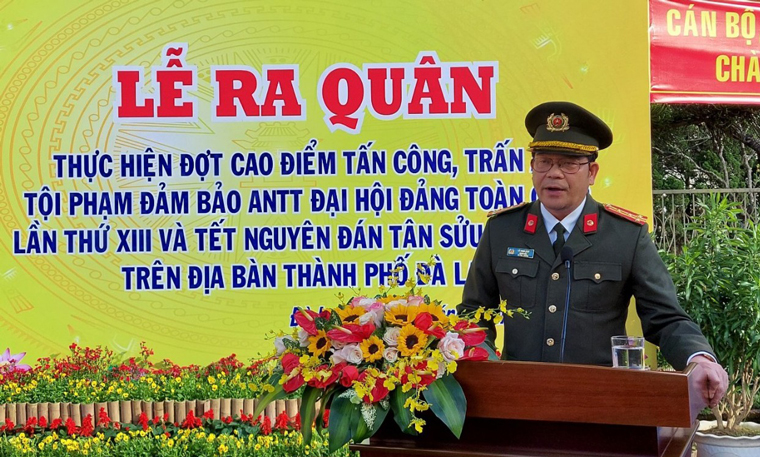 Đại tá Lê Vinh Quy - Ủy viên Ban Thường vụ Tỉnh ủy, Giám đốc Công an tỉnh Lâm Đồng phát biểu chỉ đạo tại lễ phát động