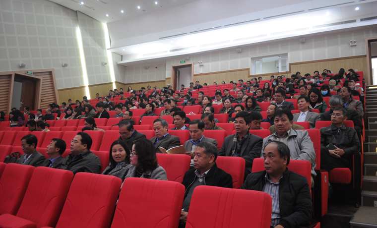 Các đại biểu tham dự hội nghị