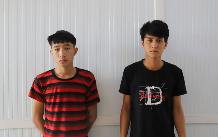 Triệu tập 2 đối tượng chém người trọng thương trong quán nhậu