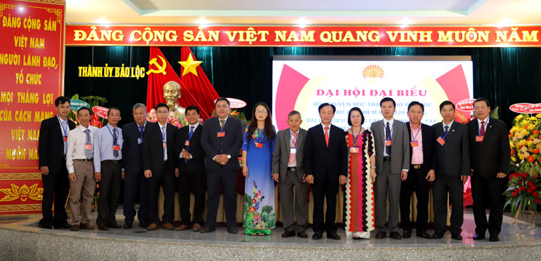 Ban Chấp hành Hội Khuyến học TP Bảo Lộc nhiệm kỳ 2020 – 2025 ra mắt Đại hội