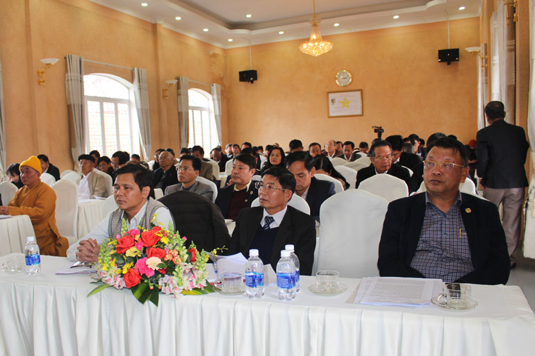 Các đại biểu dự hội nghị