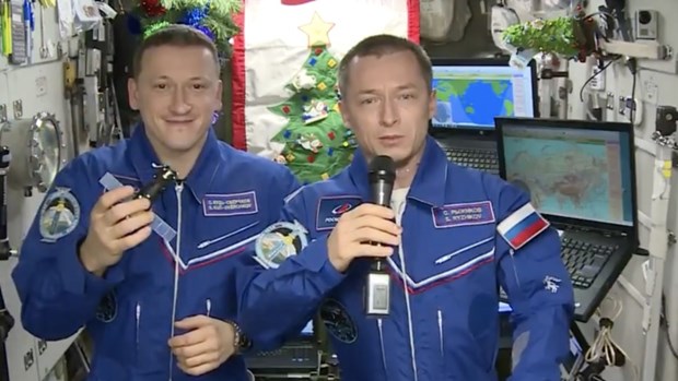 Các phi hành gia từ trạm ISS gửi lời chúc mừng Năm mới tới Trái Đất