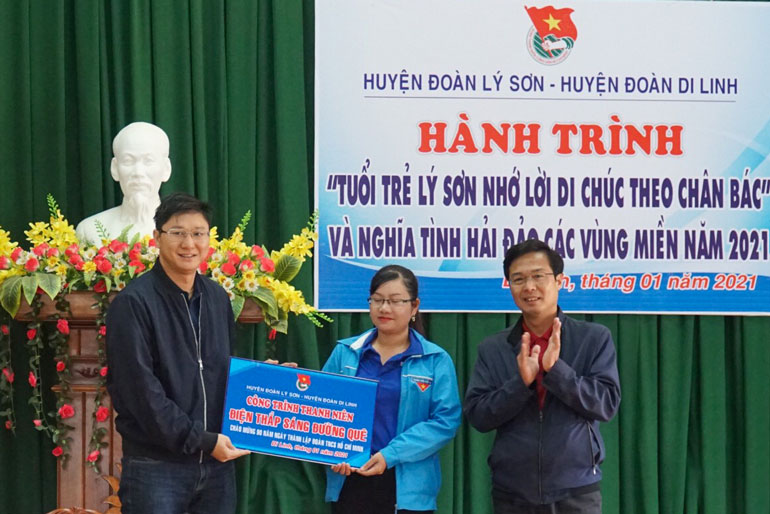 Hành trình tuổi trẻ Lý Sơn nhớ lời Di chúc theo chân Bác tại Di Linh