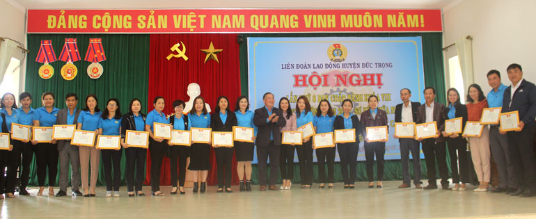 Liên đoàn Lao động huyện Đức Trọng đạt và vượt 26/26 chỉ tiêu
