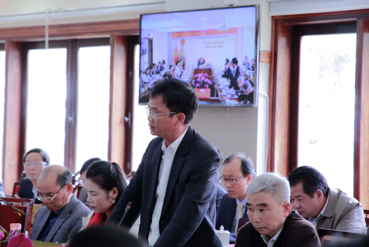 Lãnh đạo các sở, ngành trả lời trực tiếp các kiến nghị của địa phương