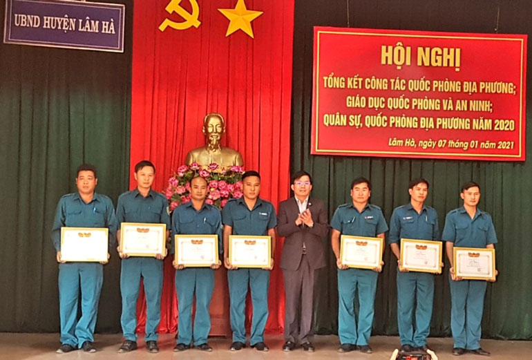 Lâm Hà tổng kết công tác quốc phòng năm 2020