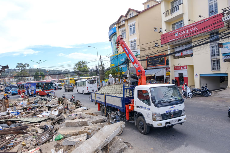 Đà Lạt cải tạo 2 nút giao thông thường ùn tắc vào giờ cao điểm
