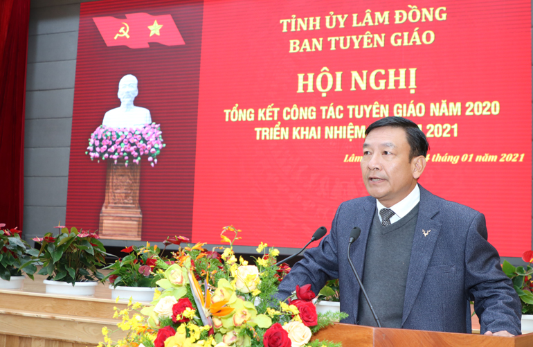 Trưởng Ban Tuyên giáo Tỉnh uỷ phát biểu kết luận hội nghị