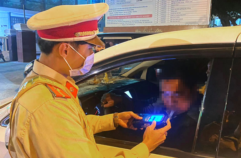 Đà Lạt: Chấn chỉnh hoạt động vận tải bằng ô tô