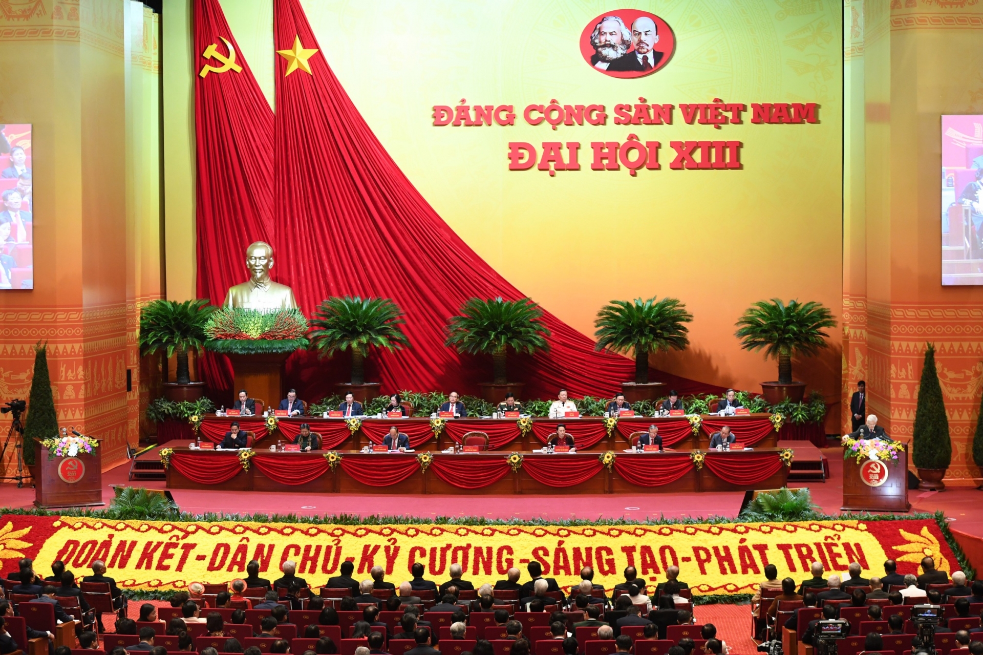 Hôm nay (1/2), bế mạc Đại hội Đảng toàn quốc lần thứ XIII