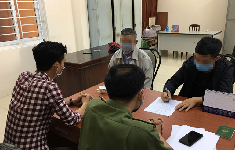 Chỉnh sửa văn bản ''hỏa tốc'' về việc cho học sinh đi học trở lại, nam sinh bị công an triệu tập