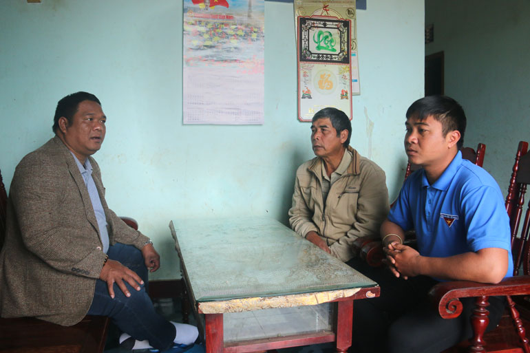 Bí thư đoàn tình nguyện lên đường nhập ngũ