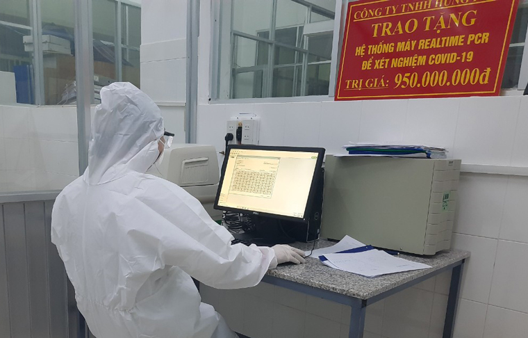 Xét nghiệm SARS-CoV-2 cho những người có nguy cơ cao trong các cơ sở khám chữa bệnh
