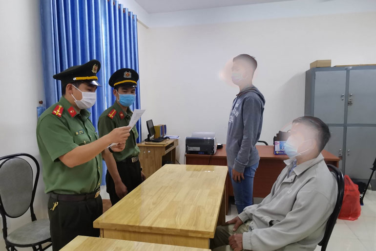 Phạt cảnh cáo học sinh giả mạo văn bản của UBND tỉnh Lâm Đồng