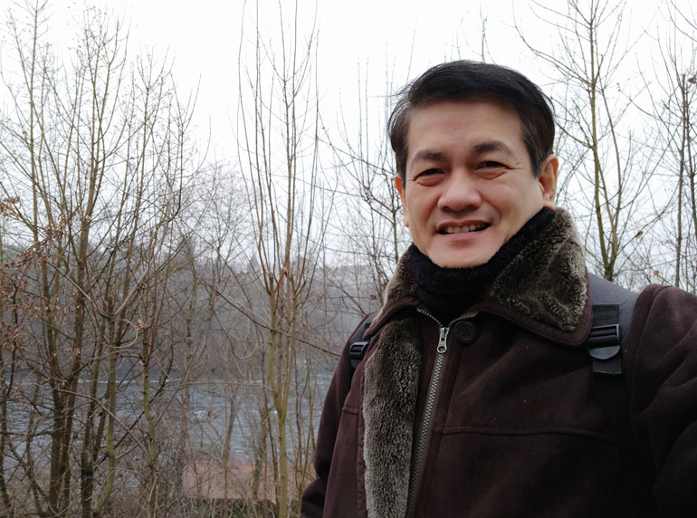 Mai này, sương mù liệu có tan đi...