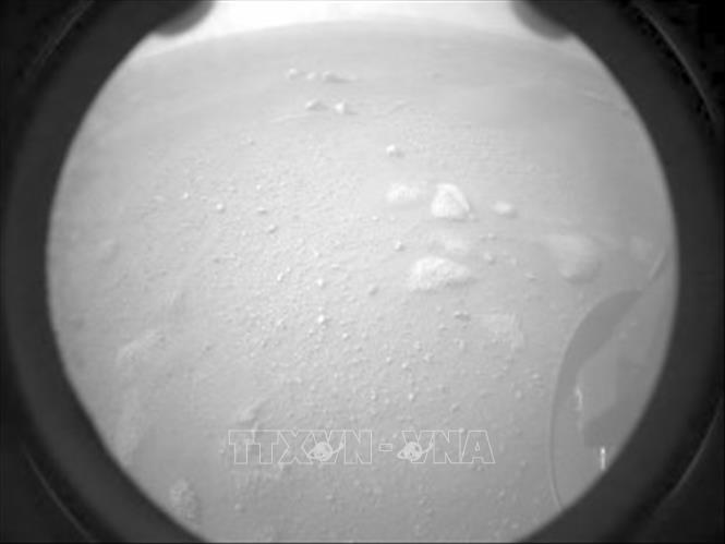 NASA công bố đoạn ghi âm và video đầu tiên gửi về từ Sao Hỏa