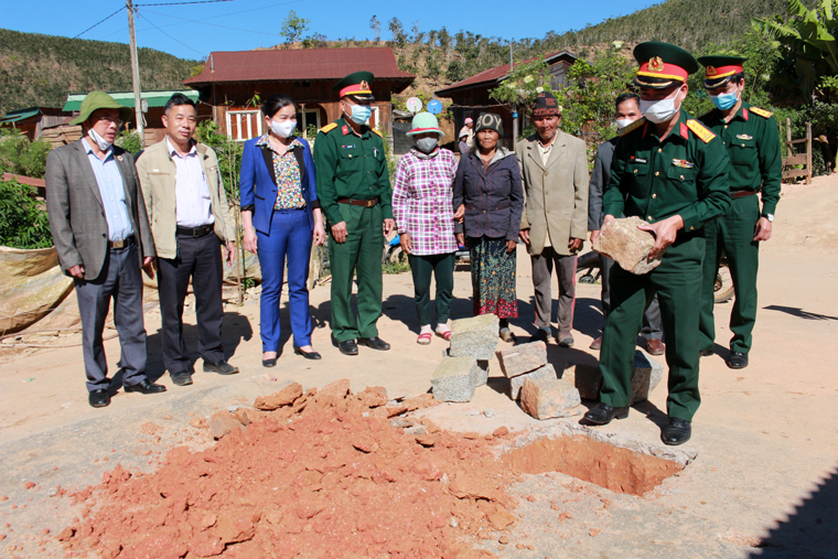 Khởi công xây dựng nhà tình nghĩa quân dân tại Đưng K'Nớh