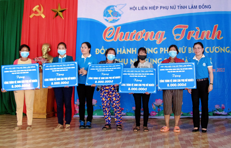 Đồng hành cùng phụ nữ biên cương, vùng sâu