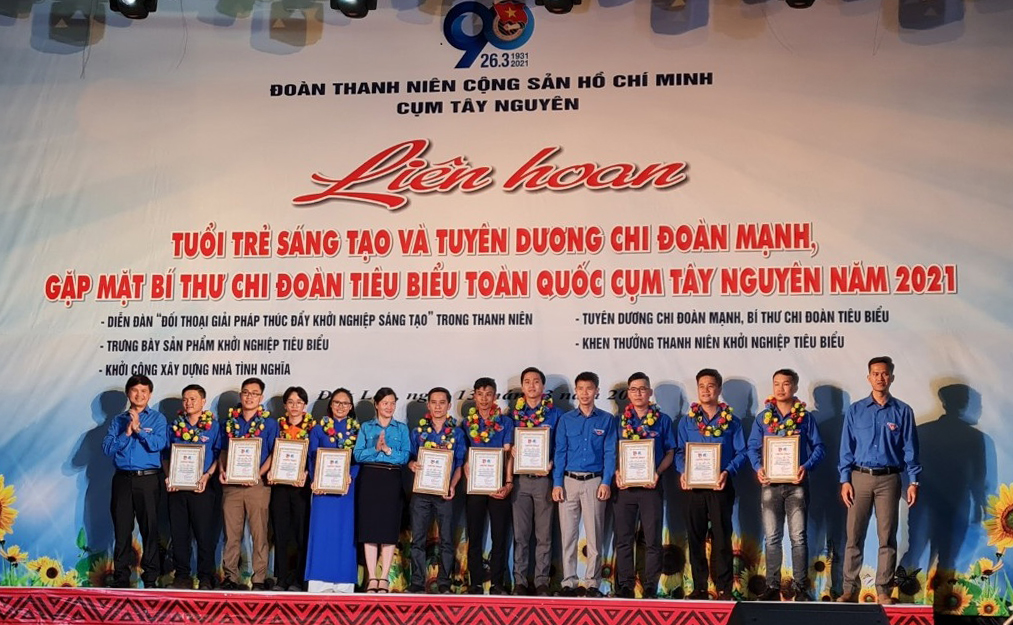 Tuyên dương các gương doanh nhân trẻ tiêu biểu khu vực Tây Nguyên