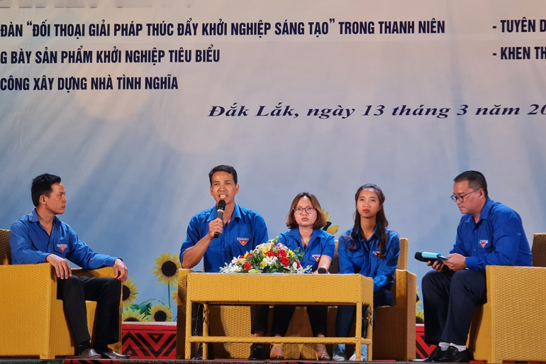 Tuyên dương 88 chi Đoàn, bí thư chi Đoàn tiêu biểu khu vực Tây Nguyên