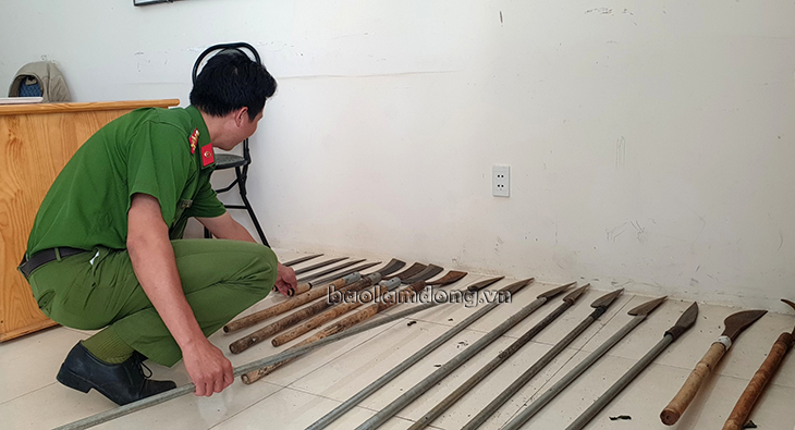Triệu tập nhiều thanh, thiếu niên tham gia hỗn chiến