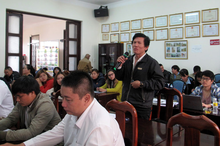 Doanh nghiệp sản xuất rau chia sẻ kinh nghiệm tại hội thảo