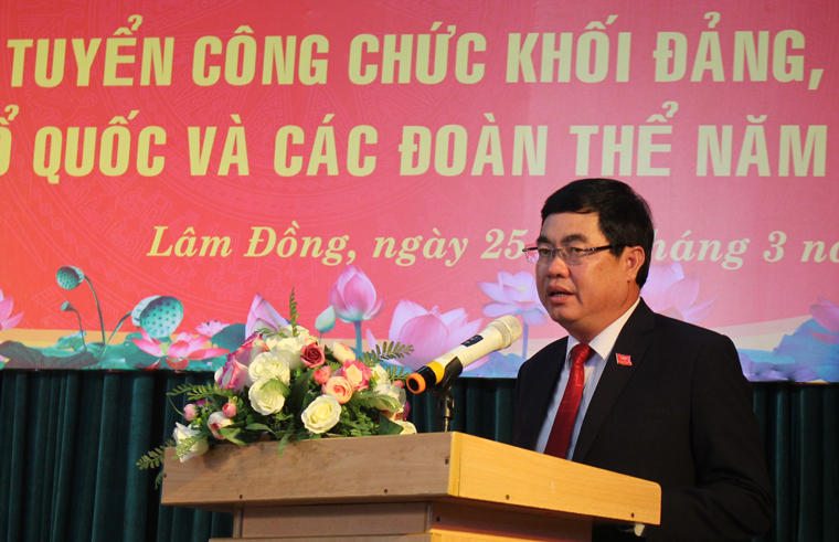 Khai mạc kỳ thi tuyển công chức khối Đảng, MTTQ và các đoàn thể