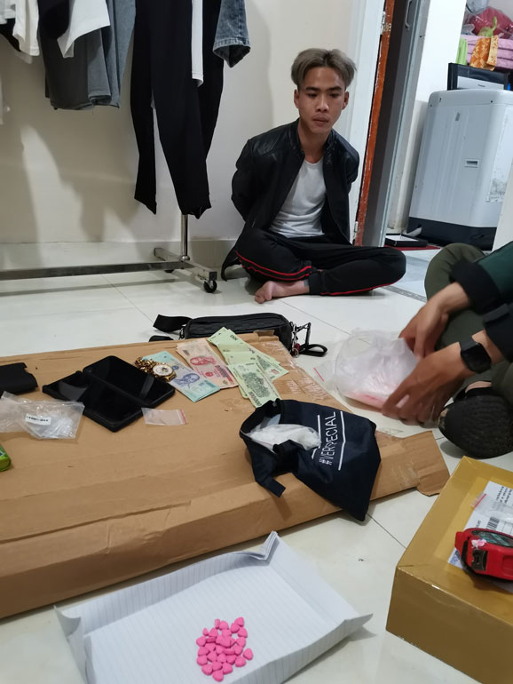 Châu Tuấn Lâm và tang vật