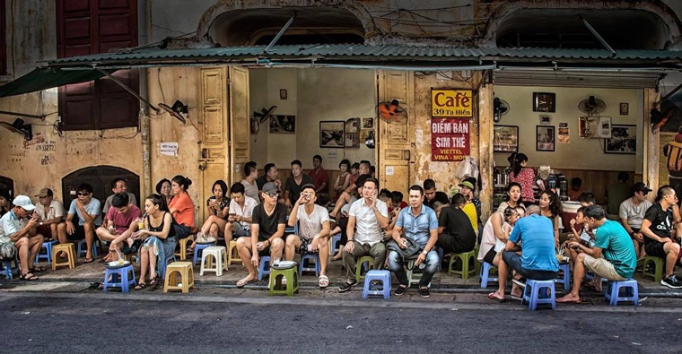Tác phẩm “Cà phê buổi sáng” - Ngô Thị Thu Ba
