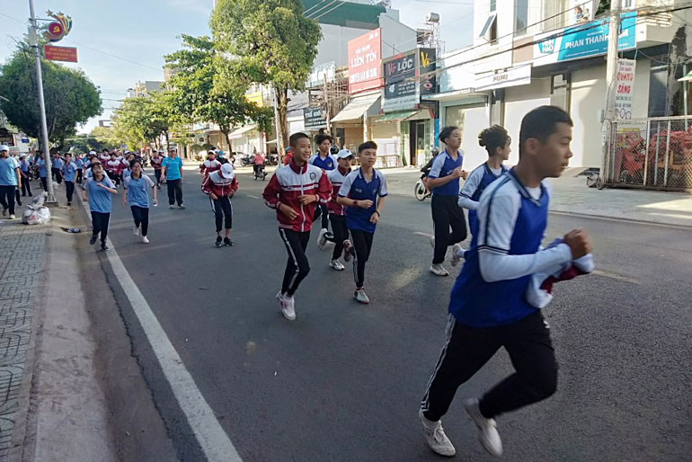 Đức Trọng tổ chức ngày chạy Olympic vì sức khỏe toàn dân