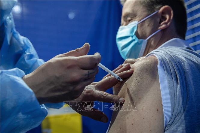 Dịch COVID-19: WHO chỉ trích tiến độ tiêm chủng chậm chạp ở châu Âu