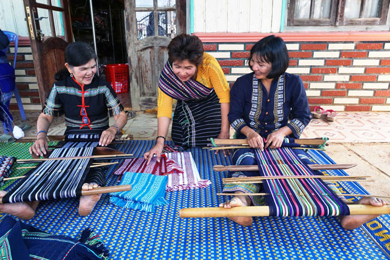 Lạc Dương: Đẩy mạnh phát triển làng nghề nông thôn