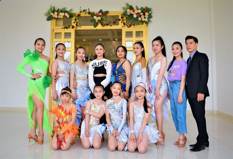 Đưa những bước nhảy vươn xa