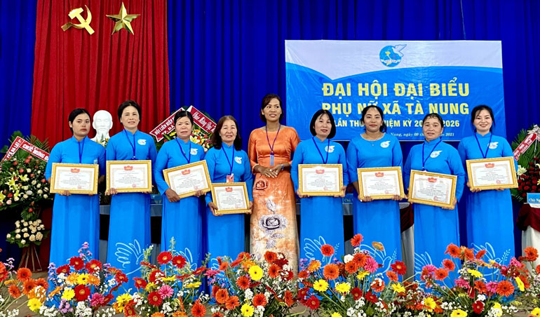 Chung tay xây dựng xã Tà Nung đạt nông thôn mới nâng cao