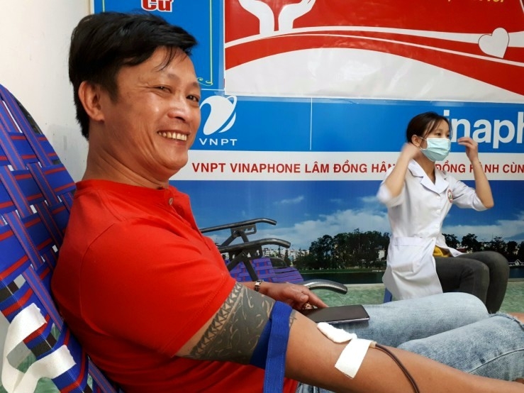 Ngày hội Giọt hồng yêu thương tiếp nhận 126 đơn vị máu