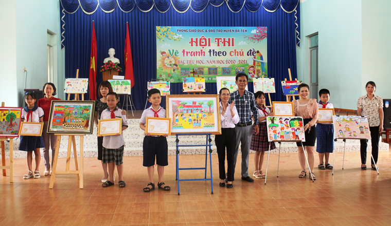 Đạ Tẻh: "Hội thi vẽ tranh theo chủ đề" bậc Tiểu học, năm học 2020 – 2021
