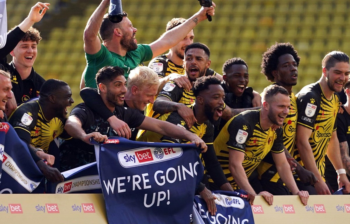 Watford trở thành đội bóng tân binh thứ 2 tại Premier League